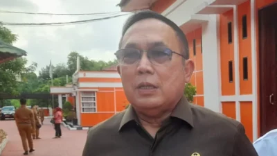 Calon Gubernur Sumsel Ir. H.Eddy Santana Putra, MT : Jangan Ada Lagi Warga Tinggal di Kolong Rumah !!