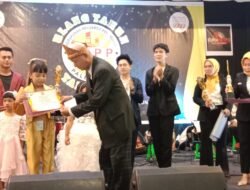 Tercatat Tinta Emas Delapan Finalis Juara Karaoke, Lomba Musik Dangdut Di Gedung Kesenian Palembang