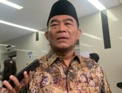 Muhadjir Effendy Meluruskan Maksud Korban Judi Online